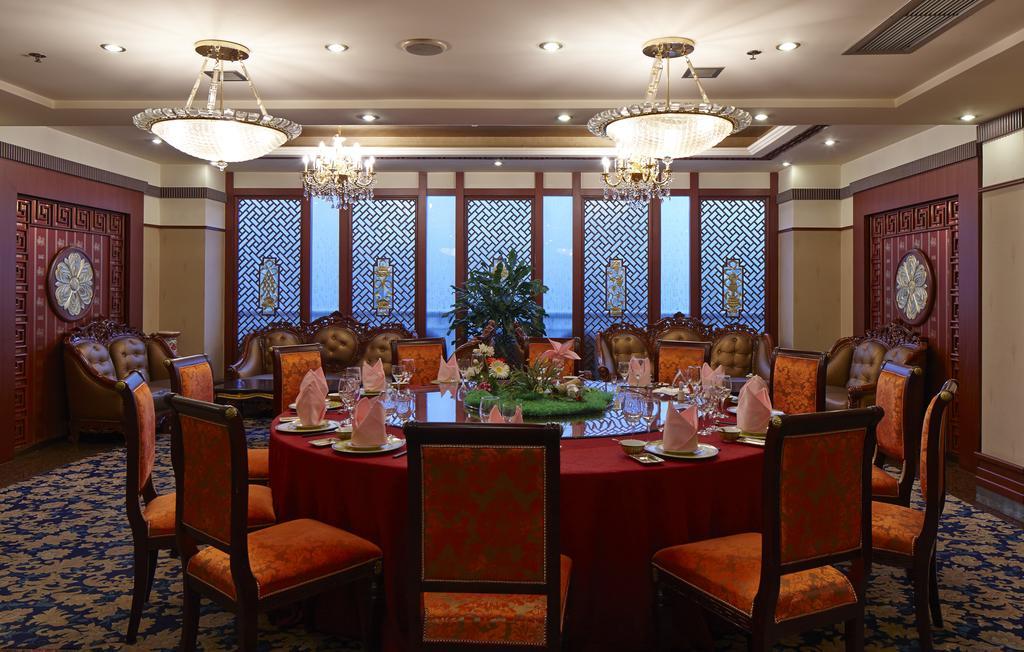 Yinhe Dynasty Hotel Chengdu Zewnętrze zdjęcie